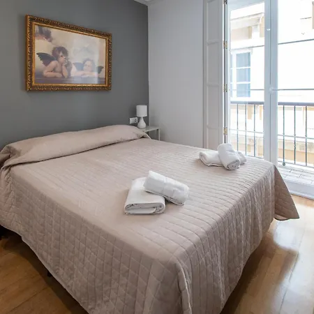 Kotinousa - Centro Historico * Cadiz