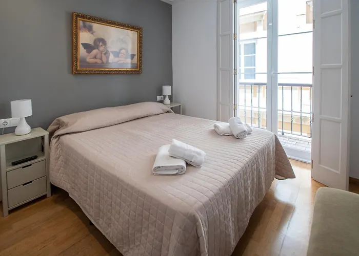 Kotinousa - Centro Historico * 카디스